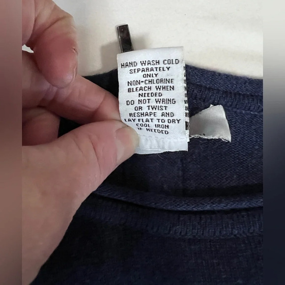 MAGASCHONI Navy Blue scoop neck sweater size L. - Picture 14 of 14